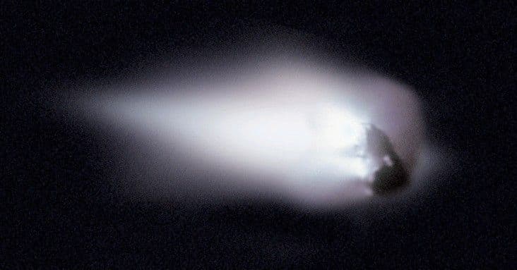 Giotto spacecraft close-up observation of Halley Comet nucleus from 1986 flyby